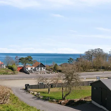 Lovely Summer House In Allinge-sandvig Apartmán Sandkås