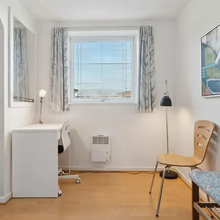 Lovely Summer House In Allinge-sandvig Apartmán Sandkås