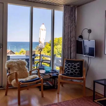 Lovely Summer House In Allinge-sandvig * Sandkås