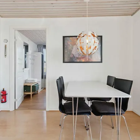 Apartmán Lovely Summer House In Allinge-sandvig Sandkås