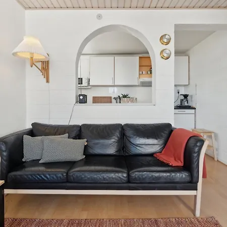 Lovely Summer House In Allinge-sandvig *